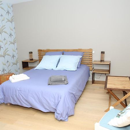 Chambres Avec Salle De Bain Et Petit Dejeuner Chez Jp&Josy Saint-Aubin-de-Médoc Exterior photo