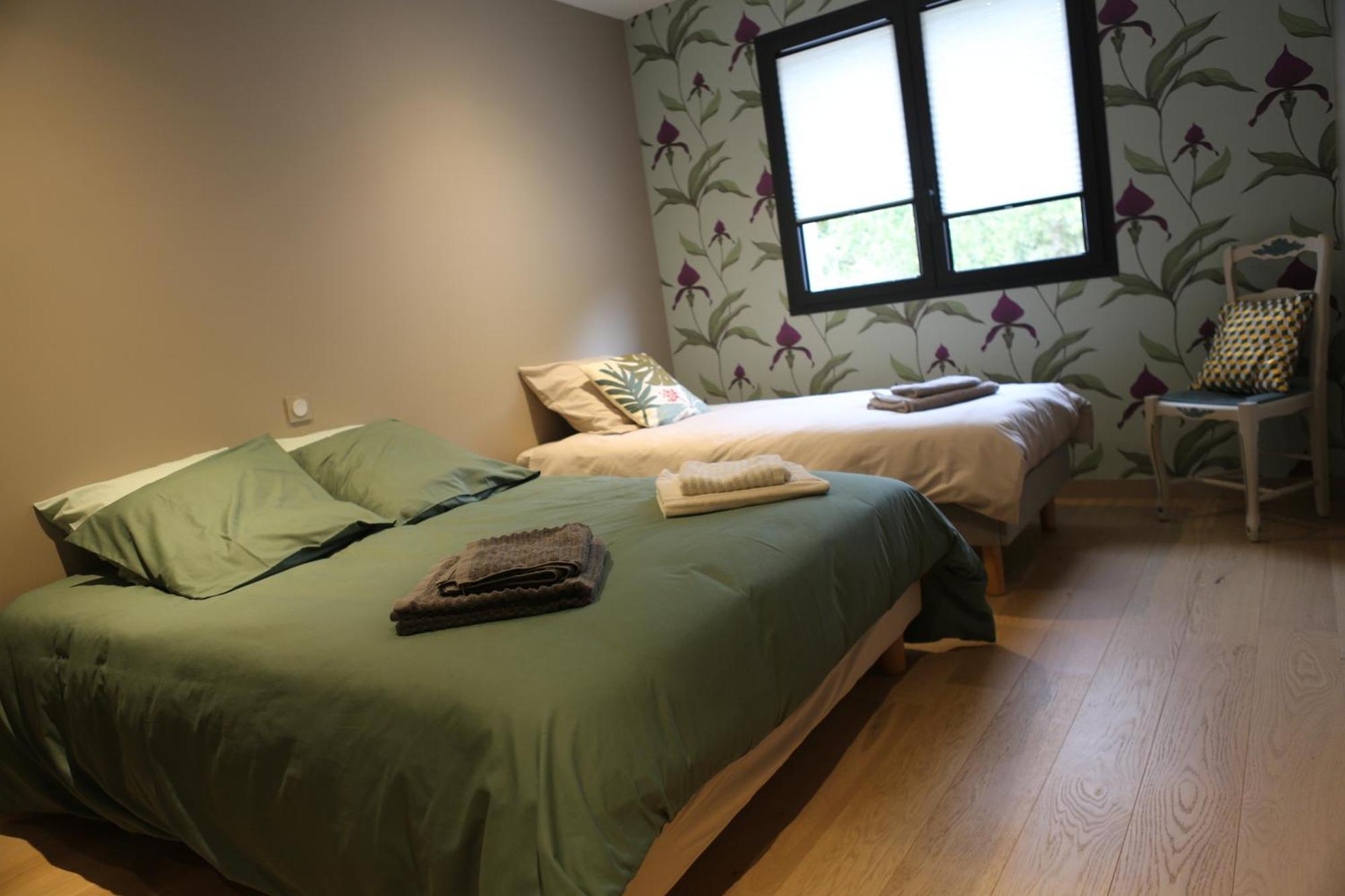 Chambres Avec Salle De Bain Et Petit Dejeuner Chez Jp&Josy Saint-Aubin-de-Médoc Exterior photo